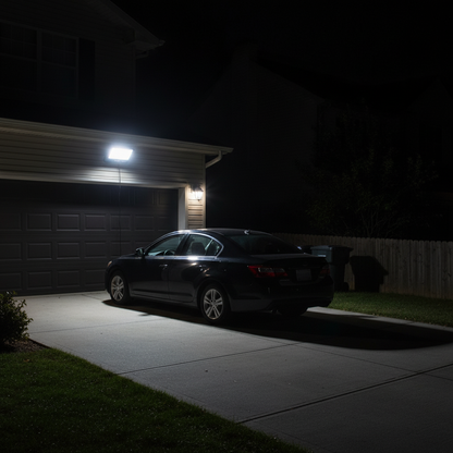 Baxton 200W LED Floodlight 3CCT (3000K 4000K 6500K) IP65 Outdoor Light